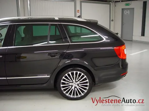 Škoda Superb Laurin Klement 2.0 TDI - Leštění a ochrana laku