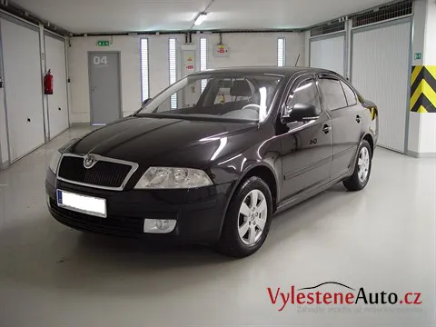 Škoda Octavia II 1.6 - Renovace a ochrana laku
