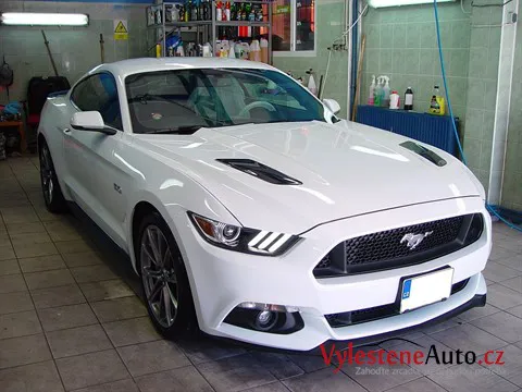Ford Mustang GT - Leštění a ochrana laku