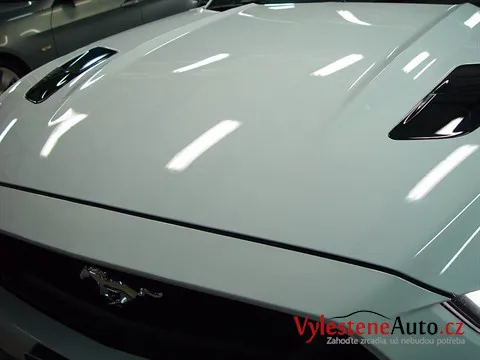 Ford Mustang GT - Leštění a ochrana laku