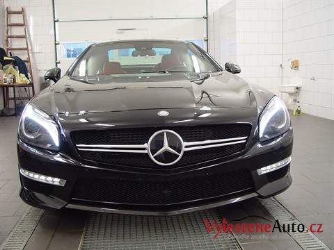 Mercedes SL 63 AMG