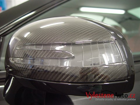 Mercedes SL 63 AMG