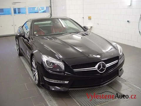 Mercedes SL 63 AMG - Leštění laku