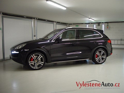 Porsche Cayenne Turbo