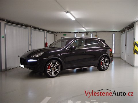 Porsche Cayenne Turbo