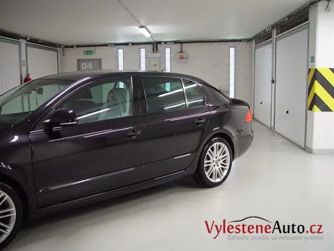 Škoda Superb II Black Edition