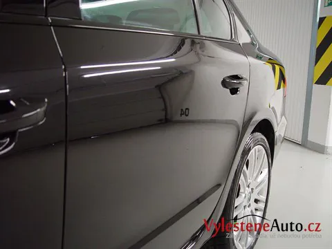 Škoda Superb II Black Edition