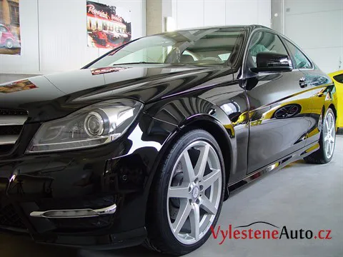 Mercedes C kupé - Renovace a nanokeramická ochrana laku