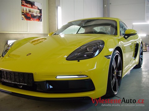 Porsche Cayman S