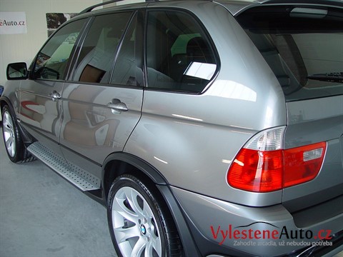 BMW X5 4.8 iS