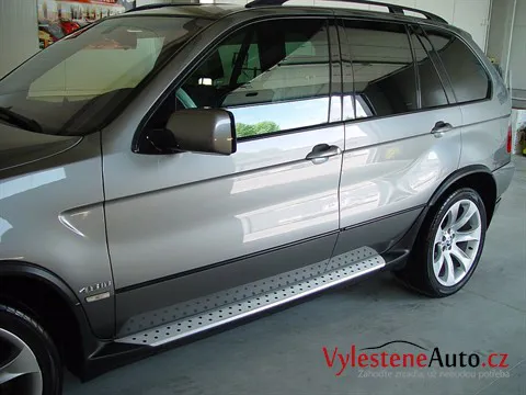 BMW X5 4.8 iS - Renovace a nanokeramická ochrana laku