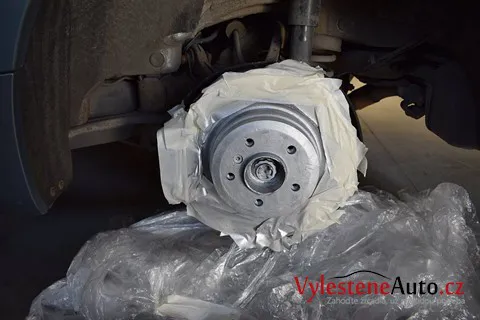 BMW 335i - Renovace a nanokeramická ochrana laku