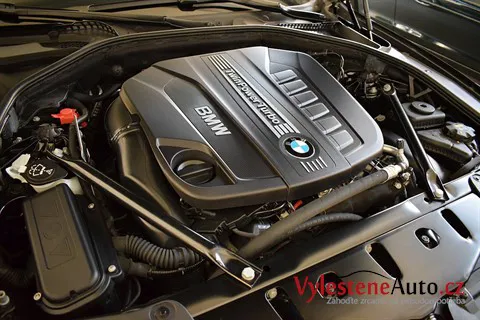 BMW 530d kombi - Renovace a nanokeramická ochrana laku