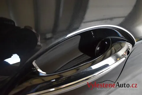 BMW 530d kombi - Renovace a nanokeramická ochrana laku