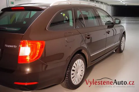 Škoda Superb 2.0 TDI 4x4 - Rozleštění a ochrana laku