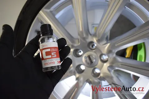 Volvo XC90 - Renovace a nanokeramická ochrana laku