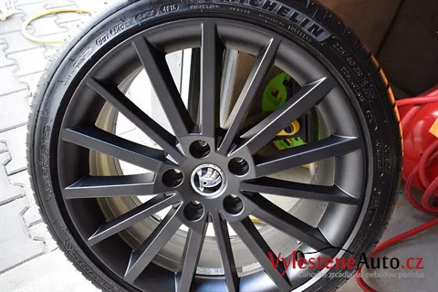 Škoda Octavia III RS 2.0 TFSI - Renovace a ochrana laku