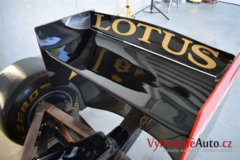 Formule 1 Lotus Renault GP (R31) - Renovace a nanokeramická ochrana laku
