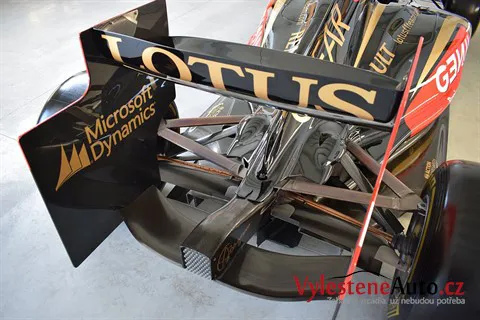 Formule 1 Lotus Renault GP (R31) - Renovace a nanokeramická ochrana laku