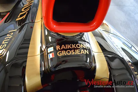 Formule 1 Lotus Renault GP (R31) - Renovace a nanokeramická ochrana laku