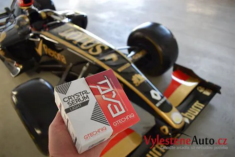 Formule 1 Lotus Renault GP (R31) - Renovace a nanokeramická ochrana laku