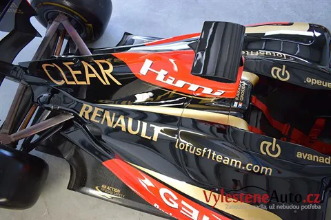 Formule 1 Lotus Renault GP (R31) - Renovace a nanokeramická ochrana laku