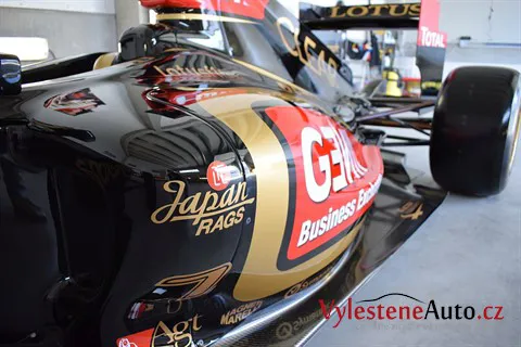Formule 1 Lotus Renault GP (R31) - Renovace a nanokeramická ochrana laku