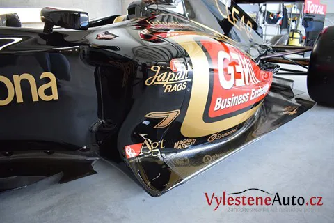 Formule 1 Lotus Renault GP (R31) - Renovace a nanokeramická ochrana laku