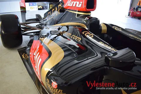 Formule 1 Lotus Renault GP (R31) - Renovace a nanokeramická ochrana laku