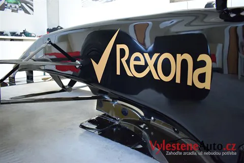 Formule 1 Lotus Renault GP (R31) - Renovace a nanokeramická ochrana laku