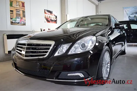 Mercedes E 350 - Renovace a nanokeramická ochrana laku