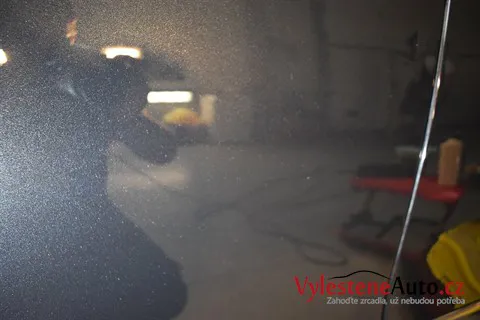 Mercedes E 350 - Renovace a nanokeramická ochrana laku