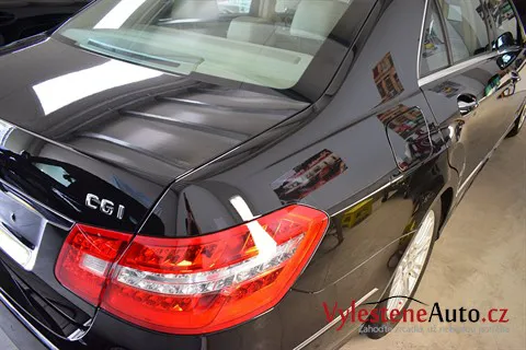 Mercedes E 350 - Renovace a nanokeramická ochrana laku