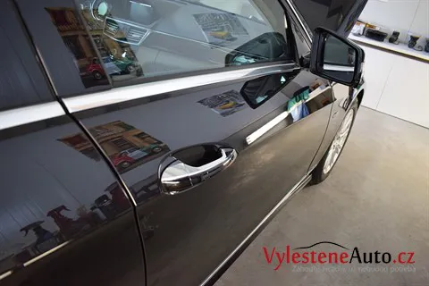 Mercedes E 350 - Renovace a nanokeramická ochrana laku
