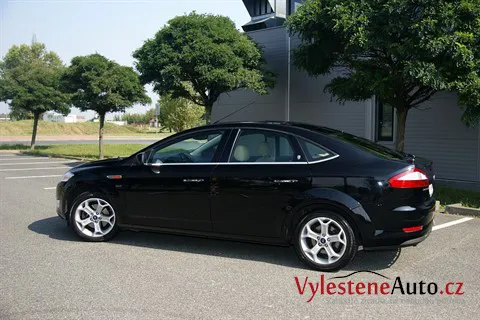Ford Mondeo 2.5T Ghia - Renovace laku