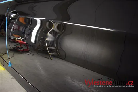 BMW 325i - Renovace a nanokeramická ochrana laku