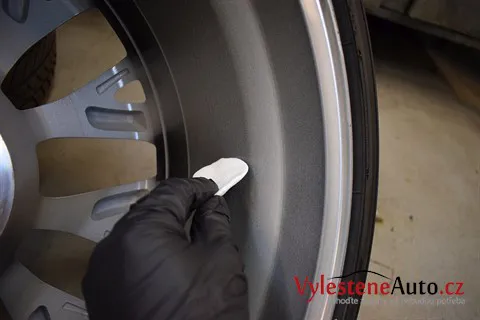 Subaru Impreza WRX STi - Renovace a nanokeramická ochrana laku