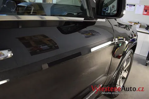 Jeep Grand Cherokee 5.7 Hemi - Renovace a nanokeramická ochrana laku
