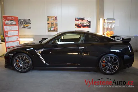 Nissan GT-R - Renovace a nanokeramická ochrana laku