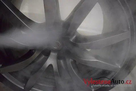 Nissan GT-R - Renovace a nanokeramická ochrana laku