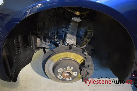 BMW 520d - Renovace a nanokeramická ochrana laku