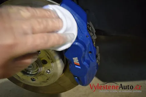 BMW 330d kombi - Renovace a nanokeramická ochrana laku