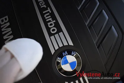 BMW 330d kombi - Renovace a nanokeramická ochrana laku