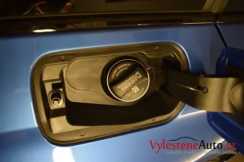 BMW 330d kombi - Renovace a nanokeramická ochrana laku