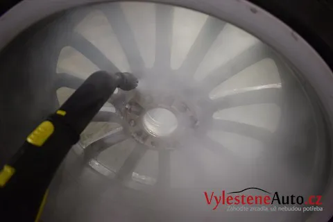 Mercedes GLC - Renovace a nanokeramická ochrana laku