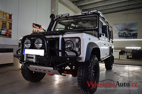 Landrover Defender