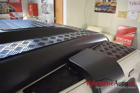 Landrover Defender - Renovace a nanokeramická ochrana laku