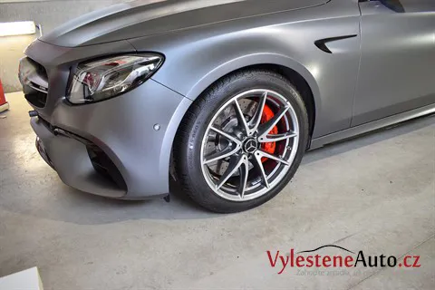 Mercedes E 63 AMG S - Komplexní nanokeramická ochrana karoserie