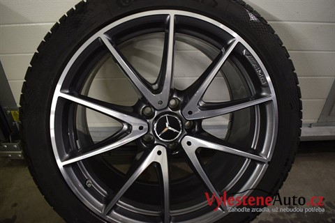 Mercedes E 63 AMG S