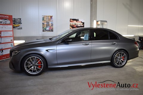 Mercedes E 63 AMG S